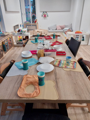 Frühstück-Mittagessentisch